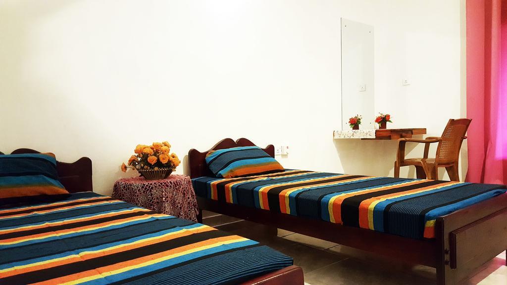 Kassapa Home Stay Sigiriya Bagian luar foto
